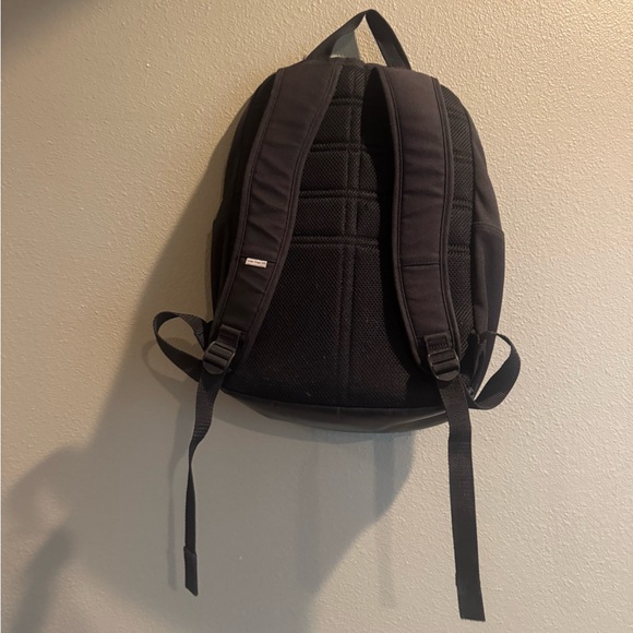 Carhartt Backpack - Picture 2 of 3